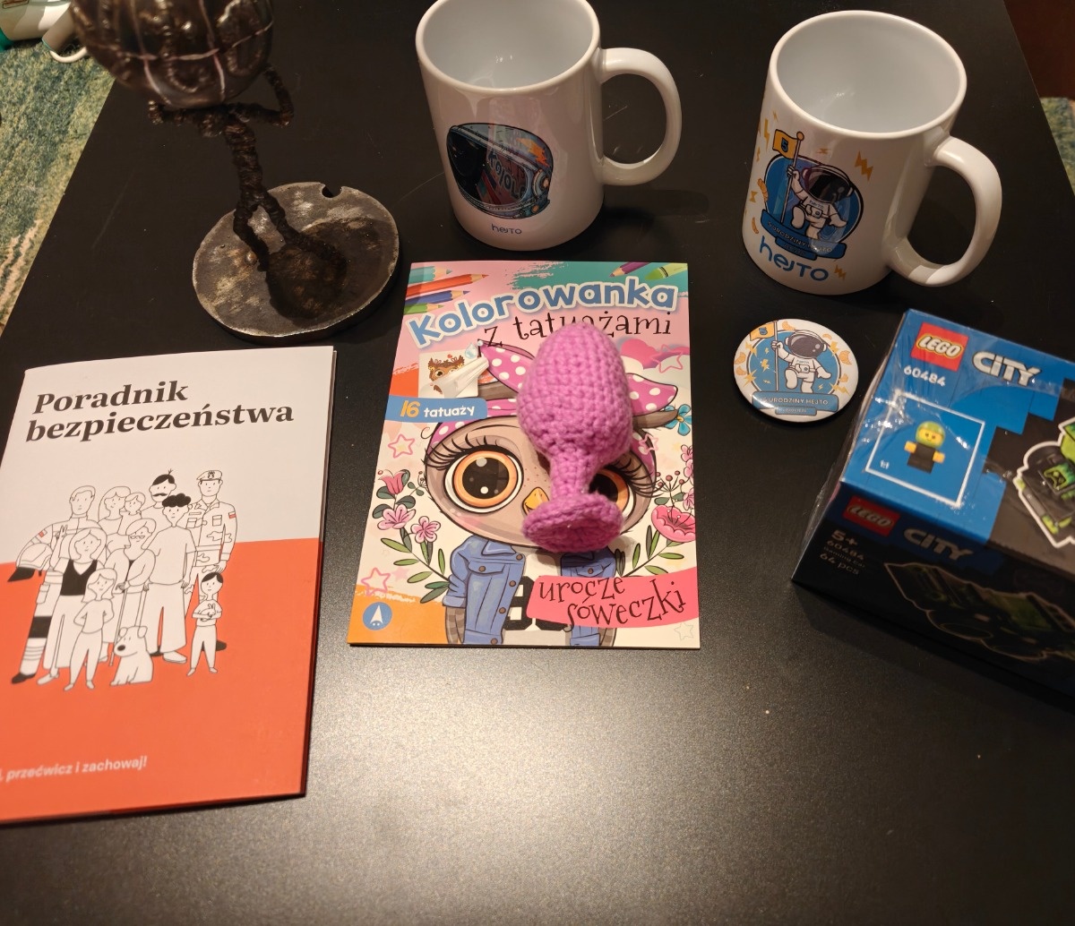 fb2411cb-a079-49f6-a745-6e6b54e3e624