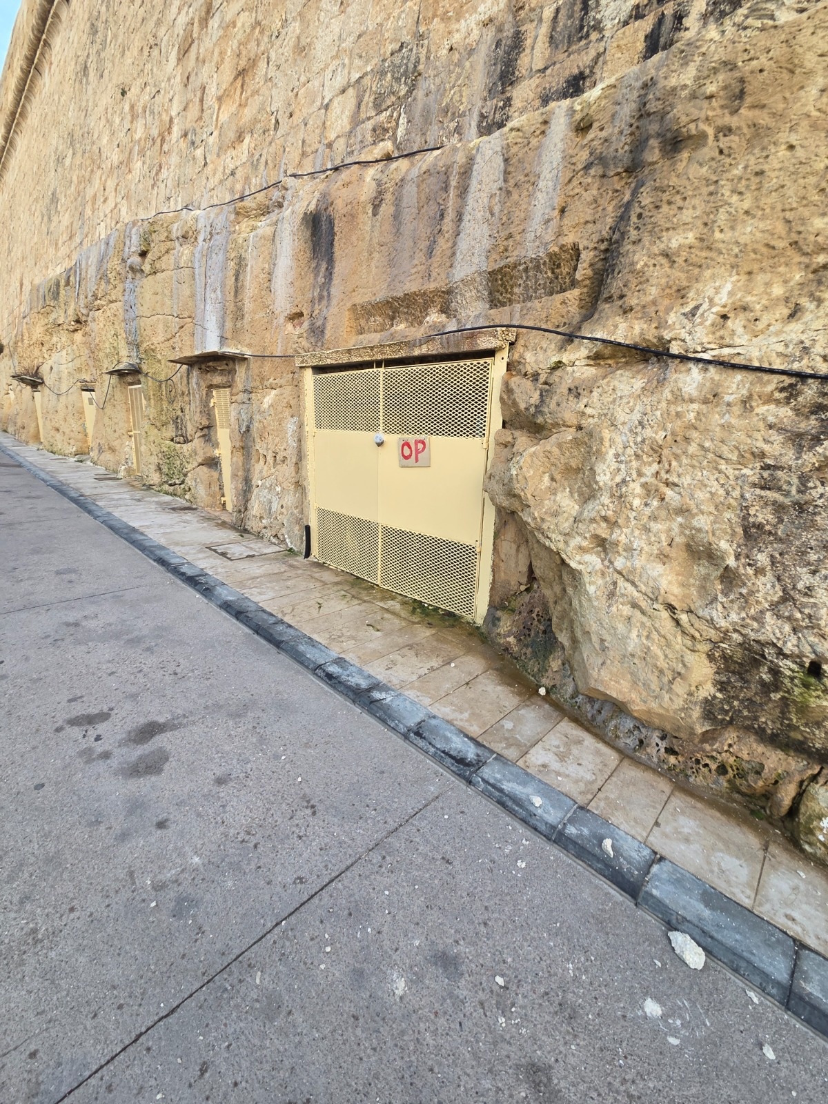 30335b4e-b7f2-46a4-aaa5-98ecdd366287