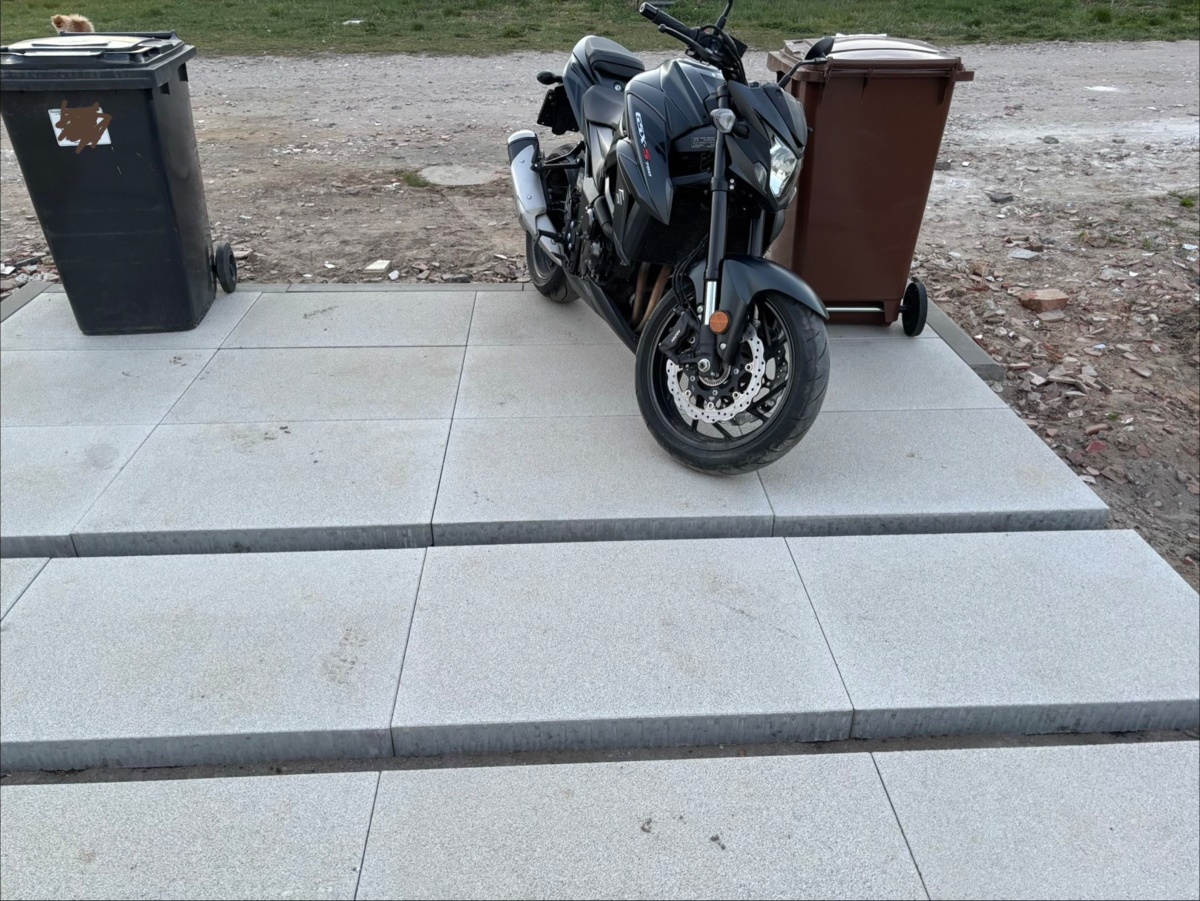 f0717f53-a153-4a8d-ae97-9d4545b7e8ba