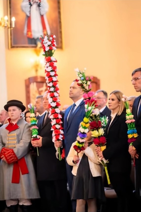 6ec159d3-4c23-4318-b944-d48c85108a4d