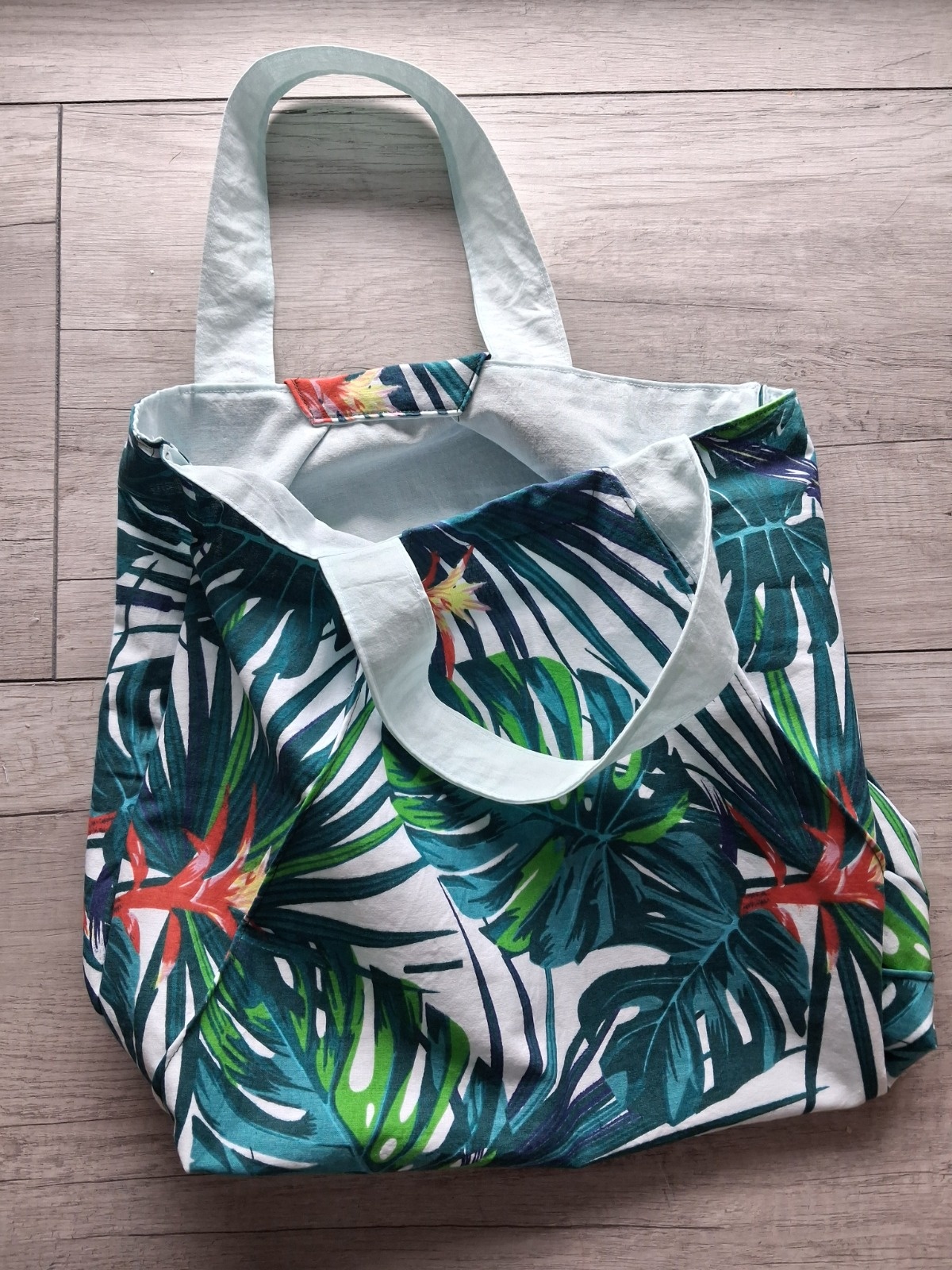 abdf16b7-2c84-4b0c-b1ff-0e32fc7fc53e