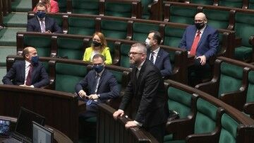 Konfederacja poprze wprowadzenie stanu wyjątkowego. KO i Lewica przeciw
