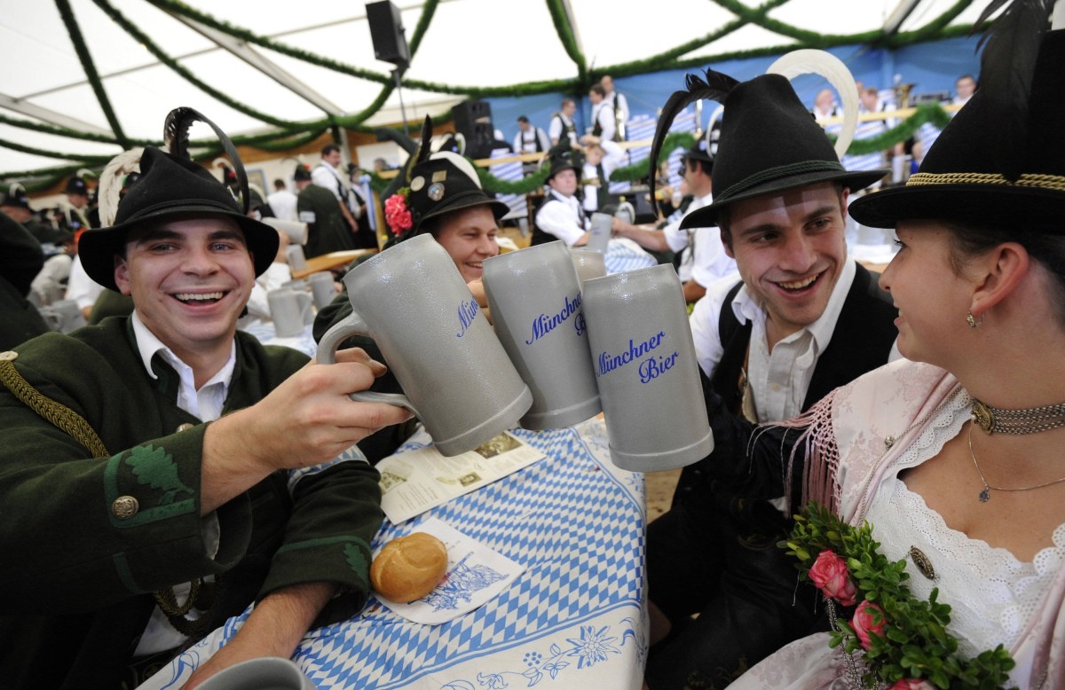 Niemcy pokorni wobec przemiany Polski? "Czas wyniosłości minął"