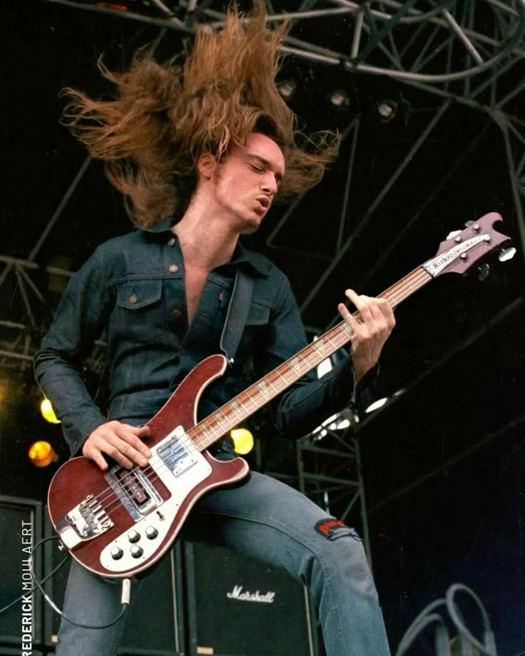 a3d880f4-a7f6-4087-bd72-fb745f9296a0