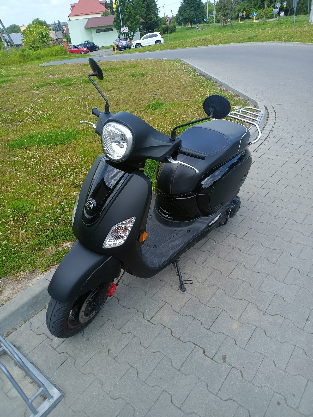 d417dc8c-5e81-4a4d-8a07-8cba48144ebd