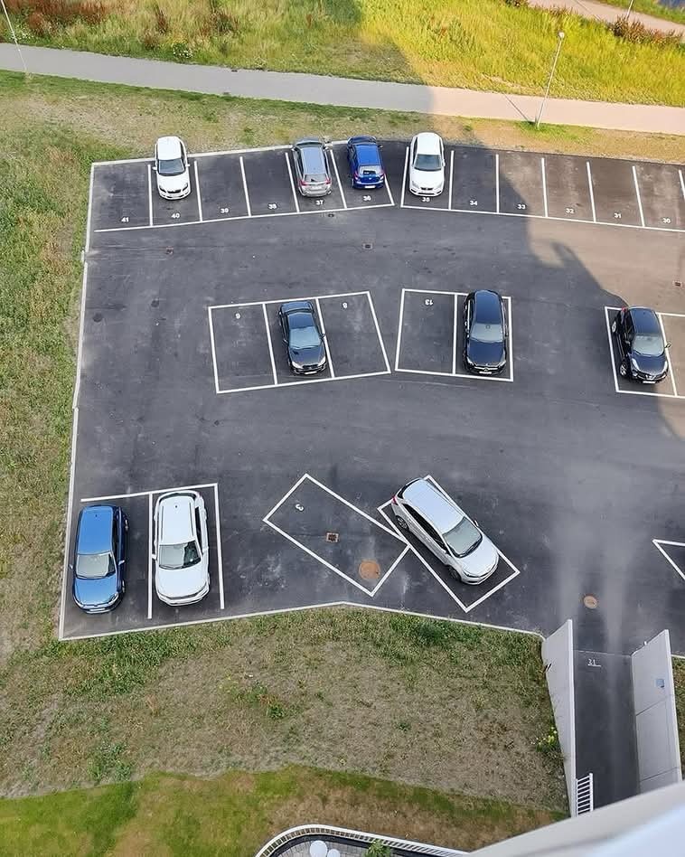 6e7cdca7-a787-47df-88ee-683b26a15144