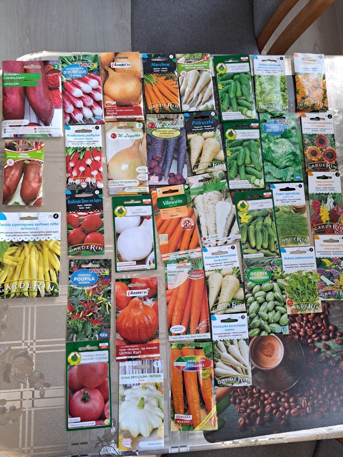 f15cced8-98c8-4f89-804c-96b68e9d18de