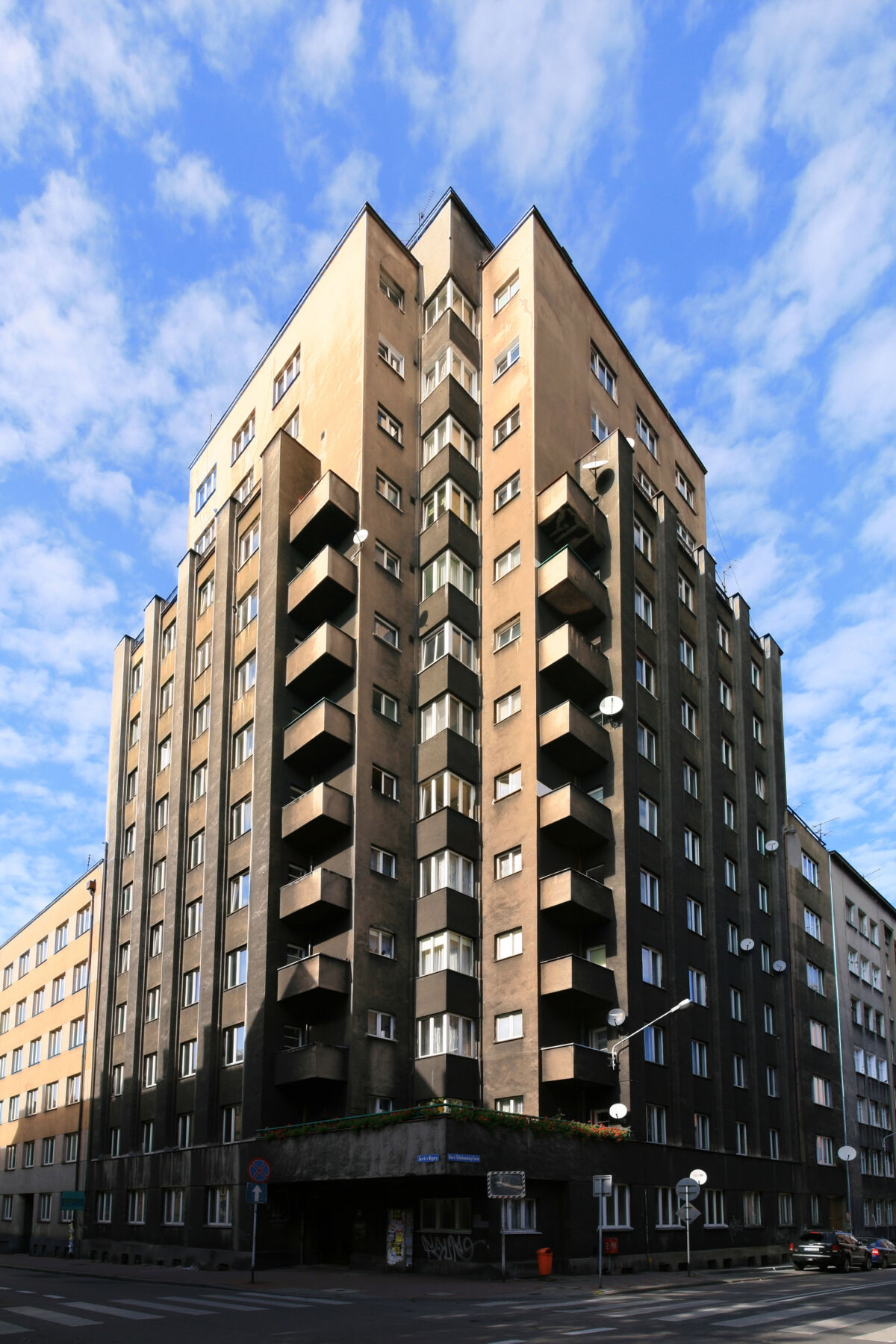 bb6adeba-51f6-4434-b216-c6a26ba1ad5b