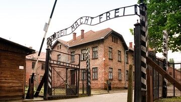 Izrael. Aukcja maszynki do tatuowania numerów w Auschwitz. Yad Vashem: moralnie niedopuszczalne