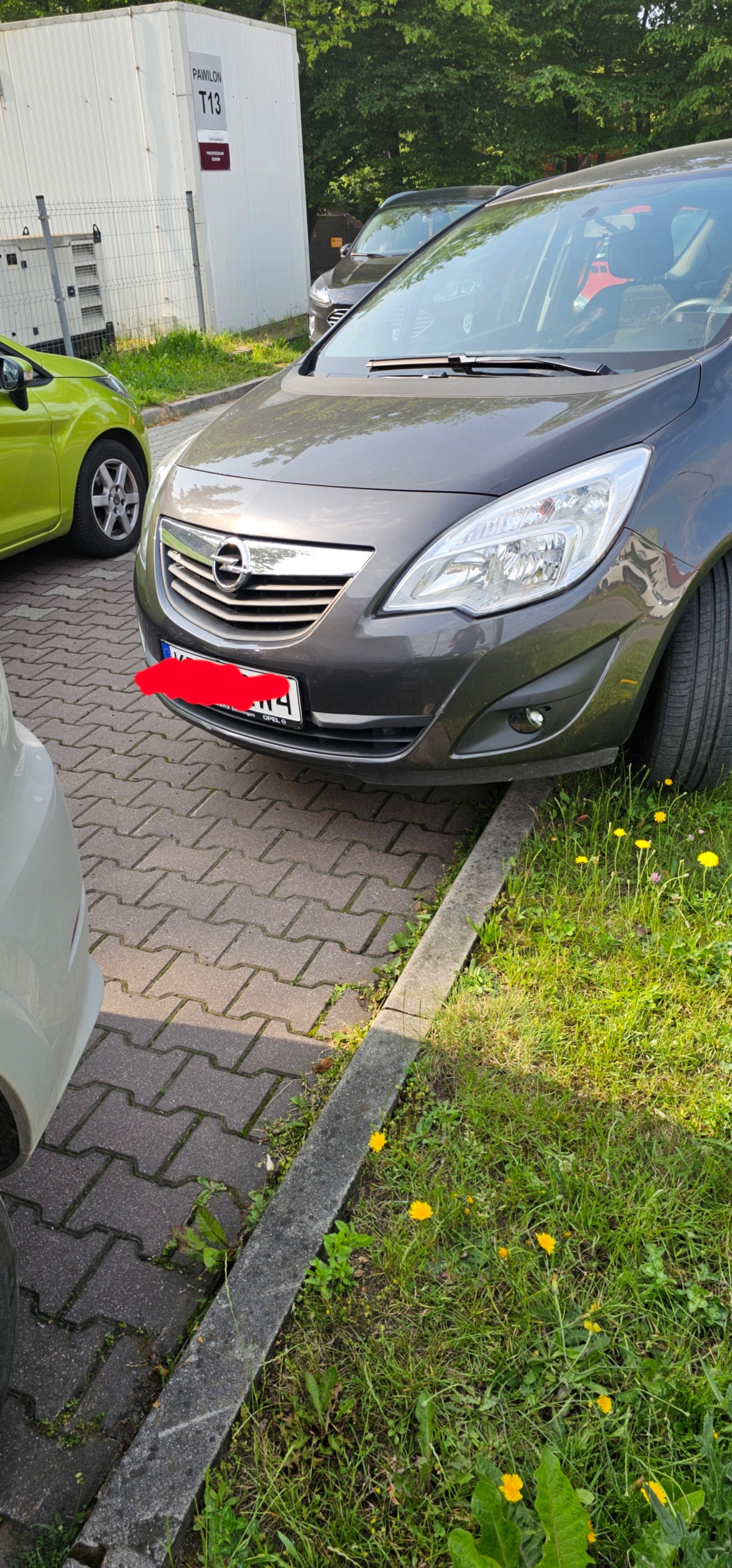 bb869559-16f8-4546-b7bc-9692d7438327