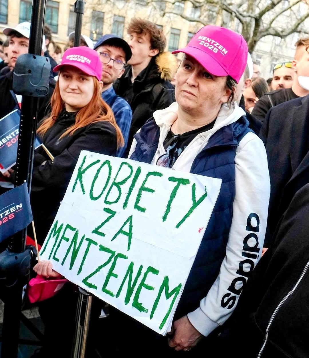 249f1a7a-97b4-4ef5-9ea7-ace0c4a96466