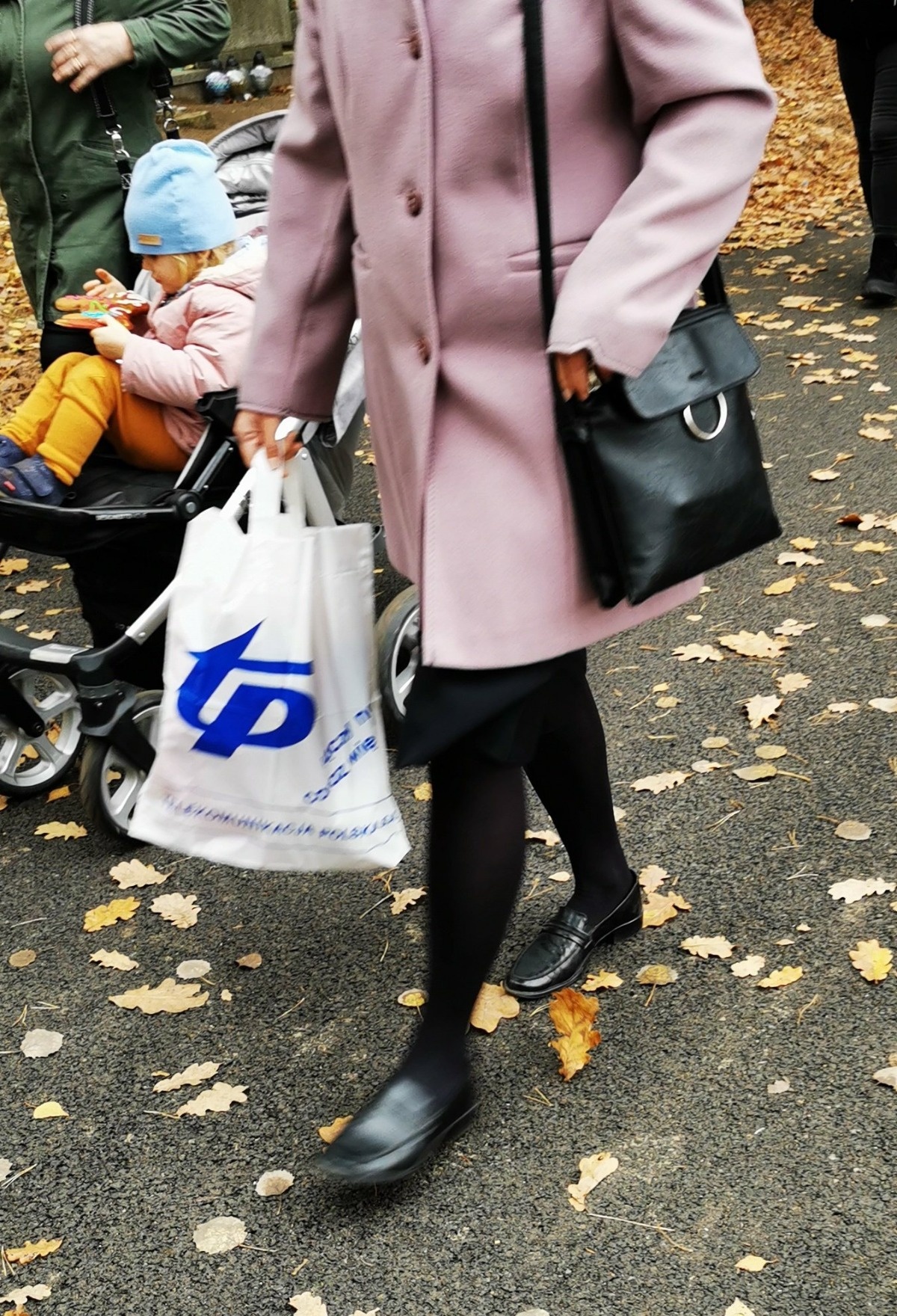 824f2cb2-b725-45ee-9975-0933f906dcf9