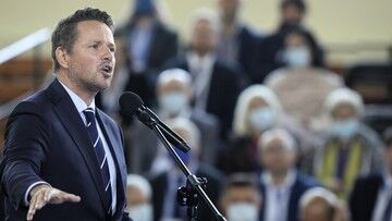 Rafał Trzaskowski: Orban przekazał swój notatnik Kaczyńskiemu, co należy robić po kolei