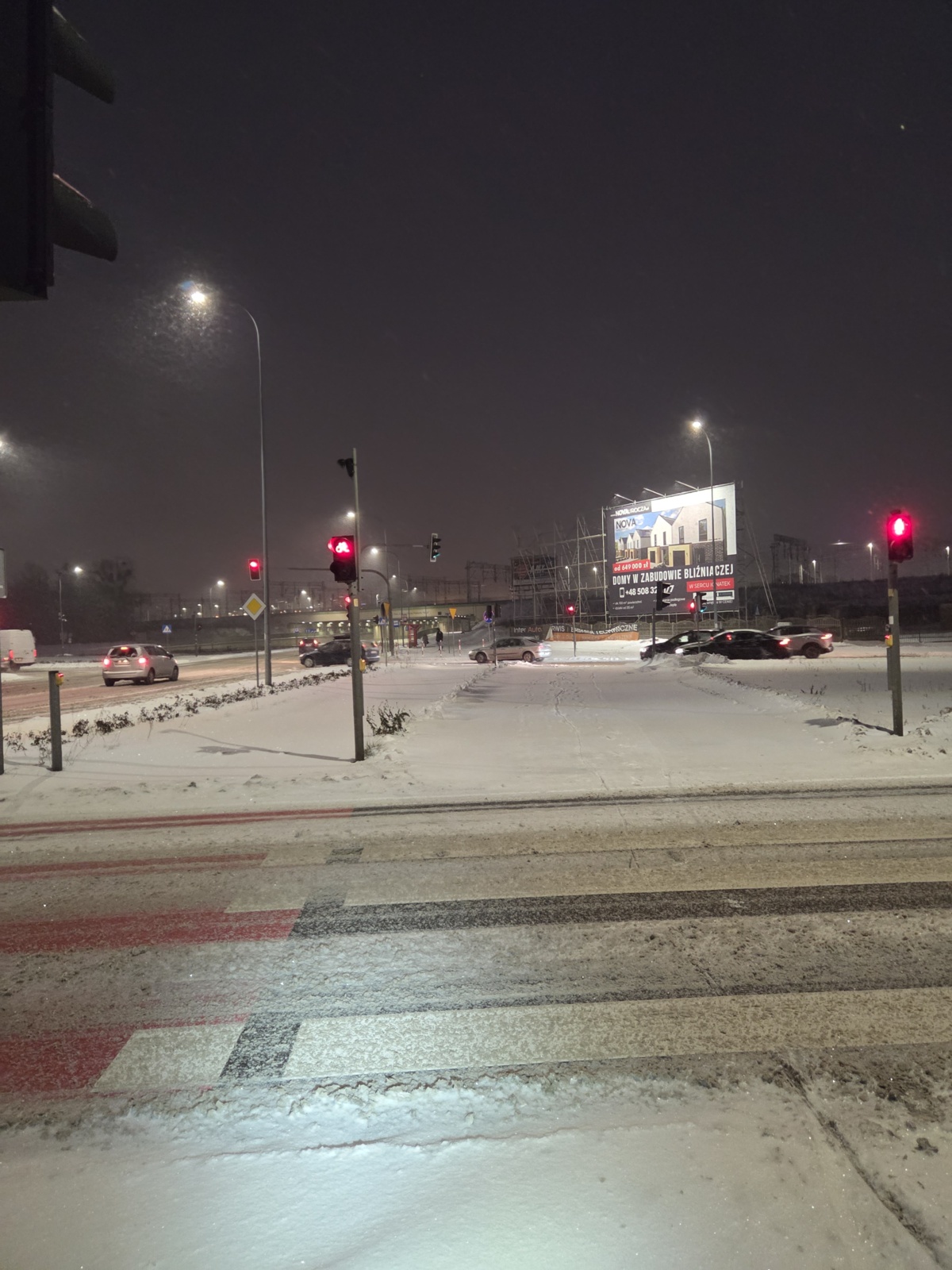 0f75042b-c60f-40bb-8abf-6ea6345e61eb