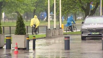 Niedziela chłodna i deszczowa. Od poniedziałku cieplej