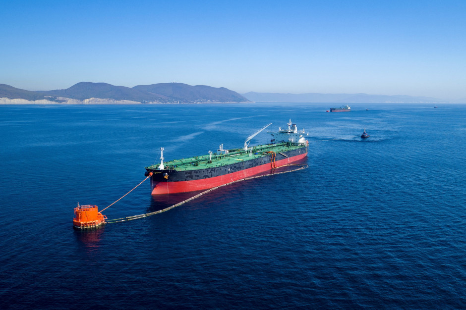 Władze Malezji przejęły tankowce i nielegalną ropę ogromnej wartości