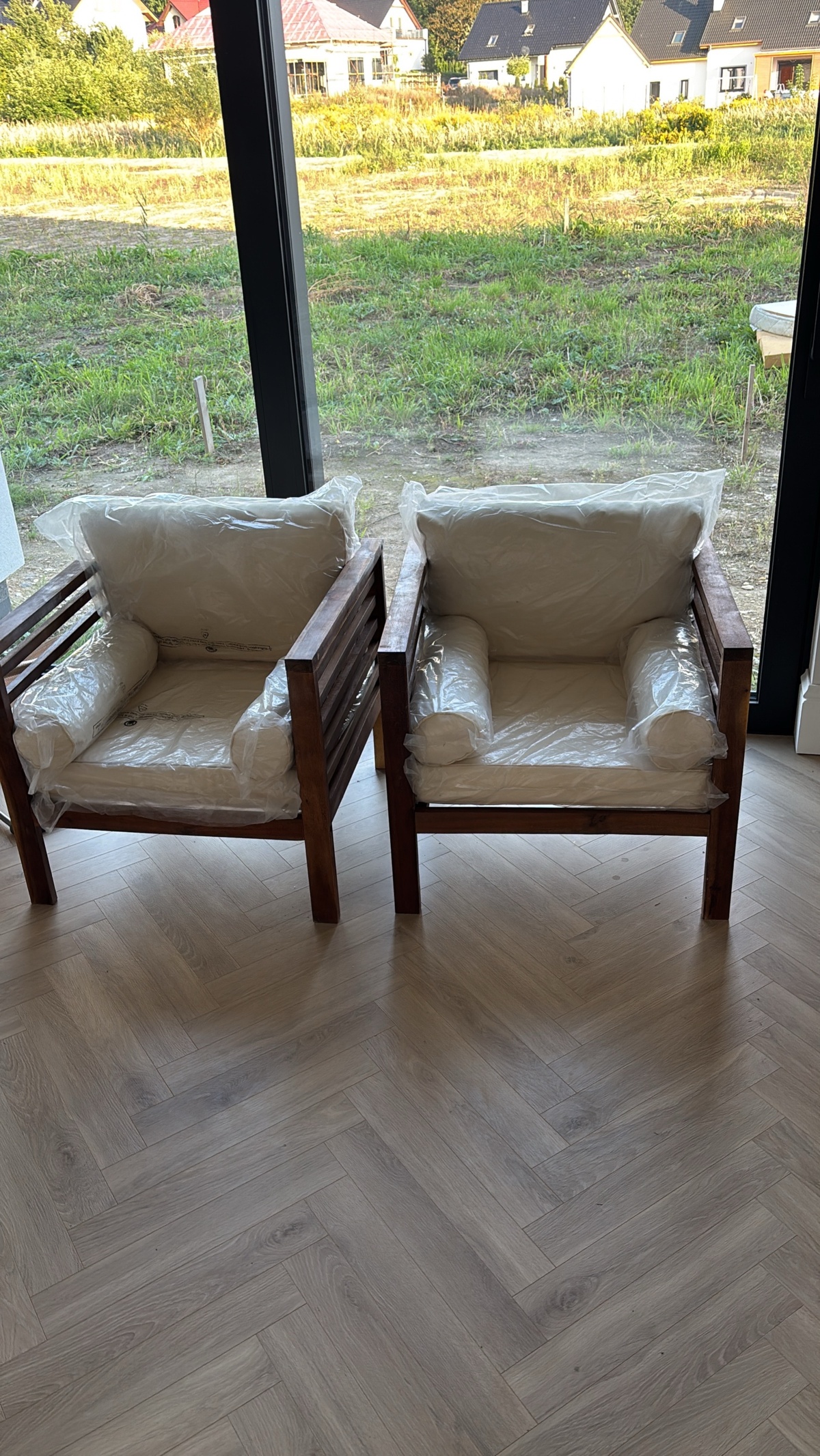 905788ff-bfc8-48d9-b13c-f397cdfed570