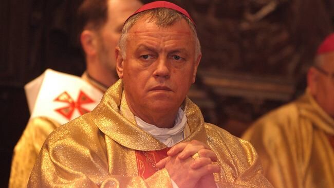 Watykan o zaniedbaniach bpa Kiernikowskiego. Papież przyjął rezygnację hierarchy
