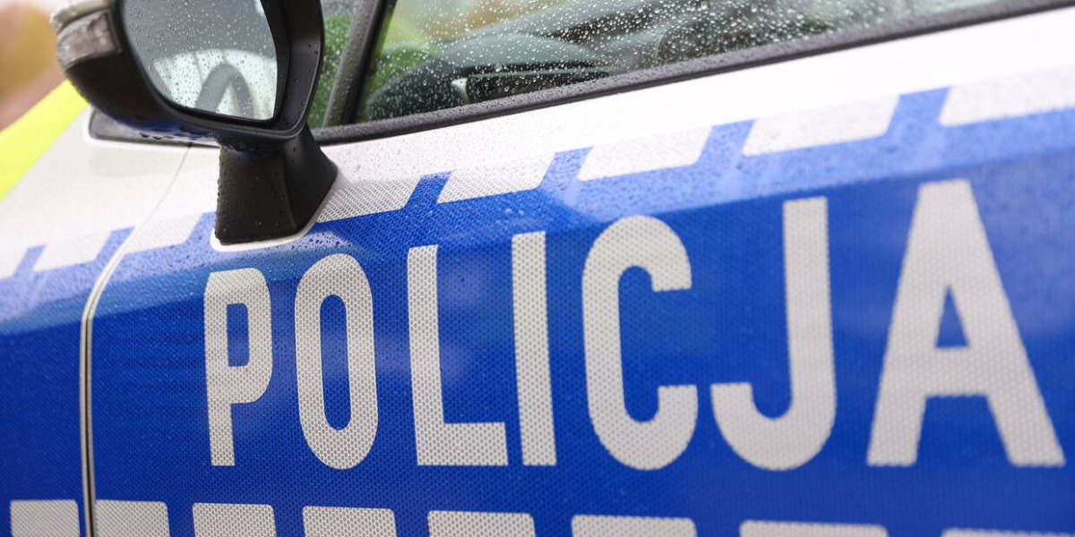 Rodzina oskarżona o handel narkotykami. Na ławie zasiądzie m.in. 28-latek z matką i babcią