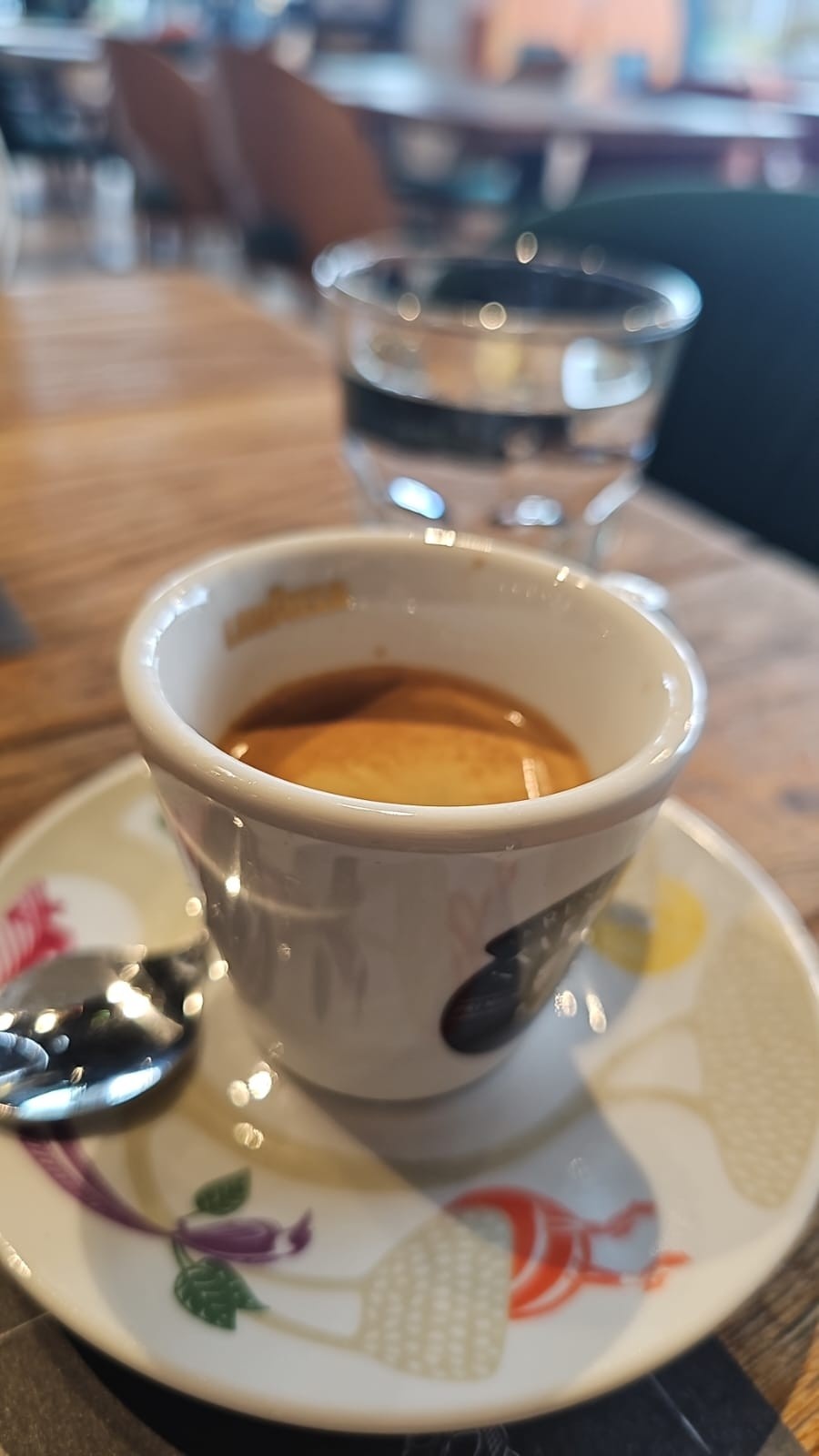 afa6285d-0955-4bc5-a904-18b32bad255f