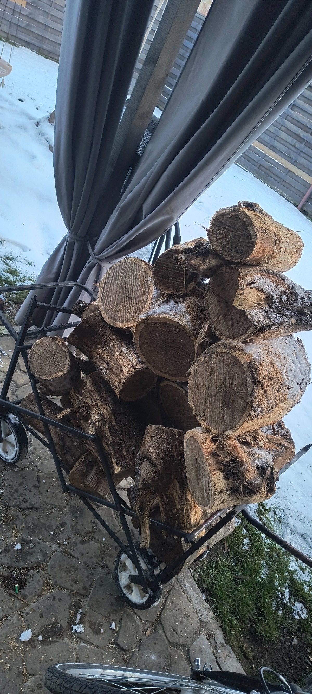 c656b503-ef52-44ec-913a-7214099309d4