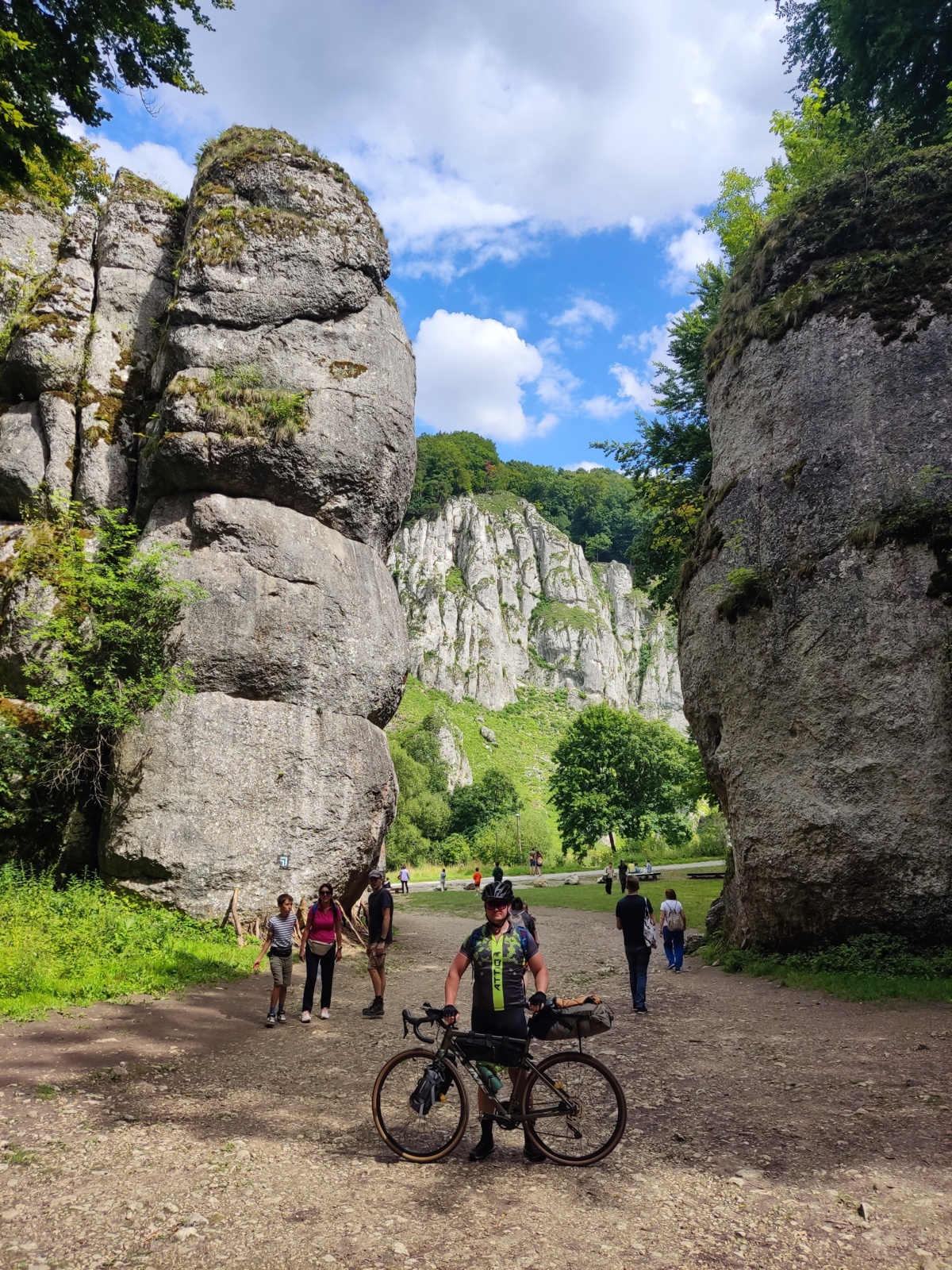 e9c789e8-757a-46f7-b68a-8011c111f9e5