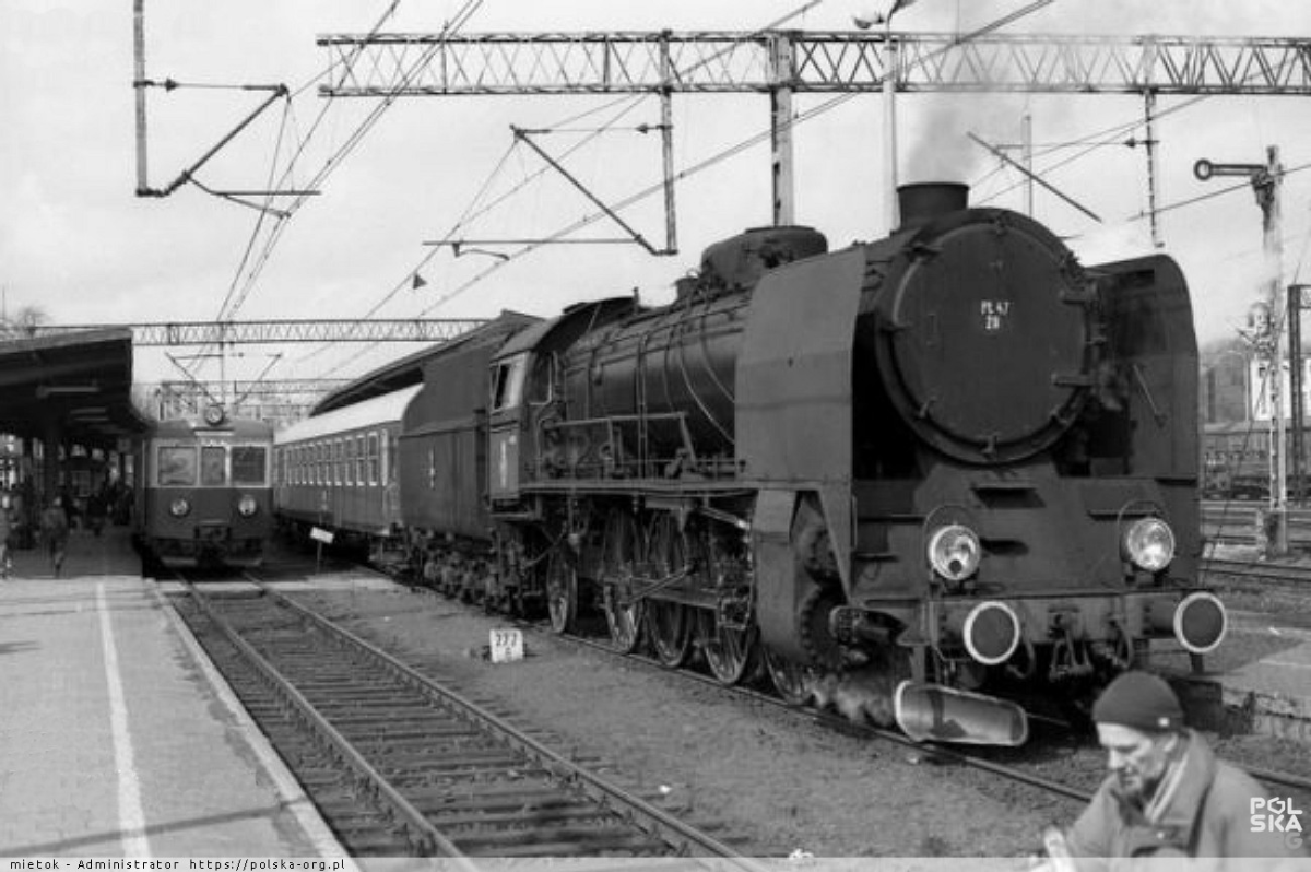 410de9d6-ab10-49fa-b984-84f1d97d76b1