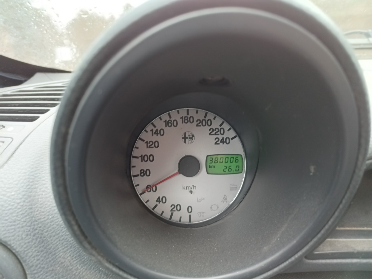 e9e62751-e2e9-462e-88a1-429377cdc171