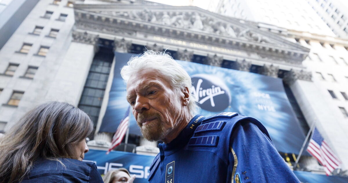 Richard Branson poleci dziś w kosmos. Zobacz to!