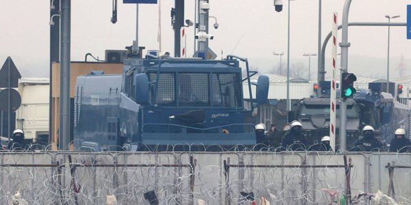 Mińsk: A gdyby Polska użyła artylerii przeciw migrantom? To oznaczałoby wojnę