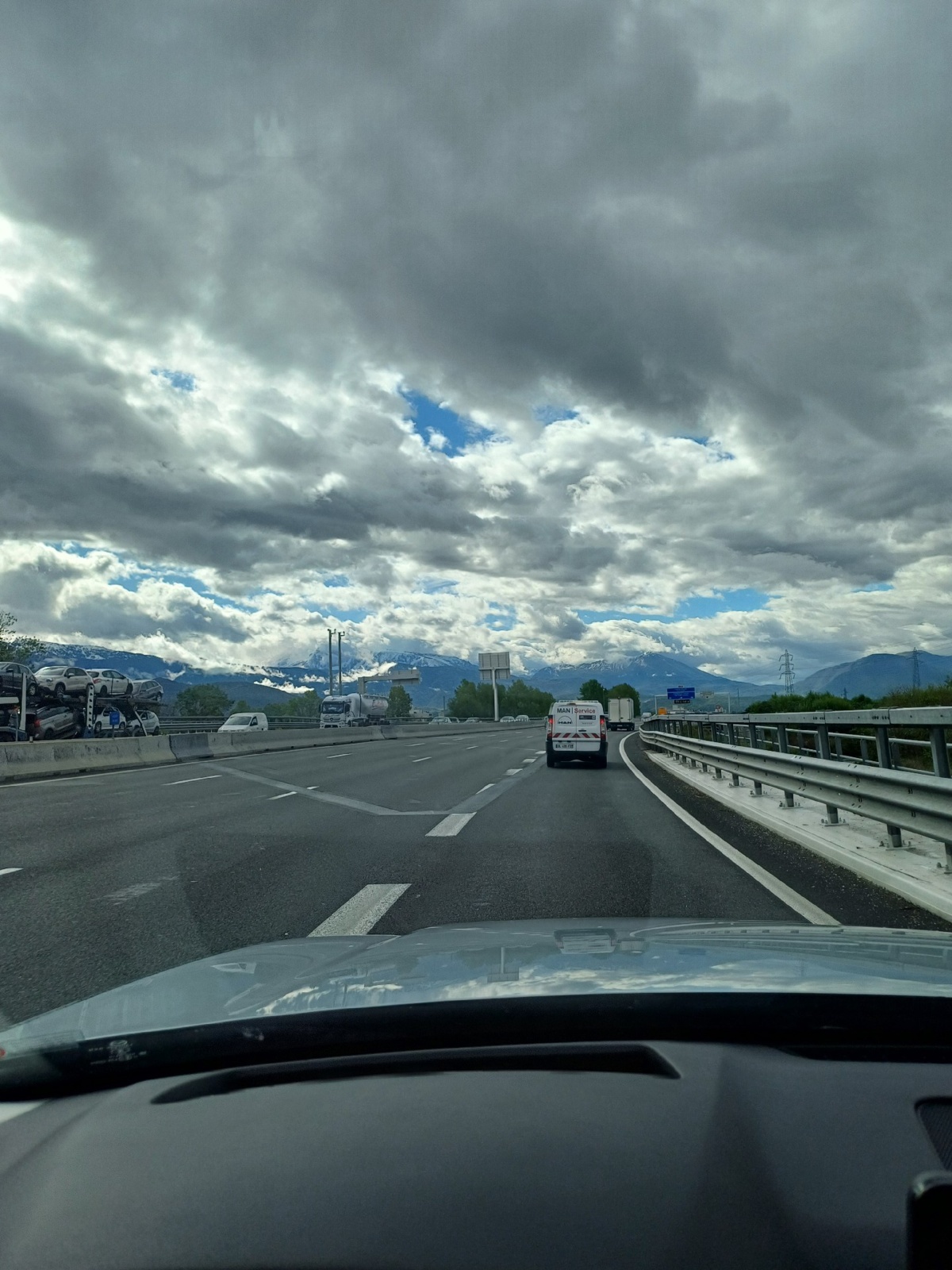 3c8382fe-09e7-4593-a201-2910579a2332