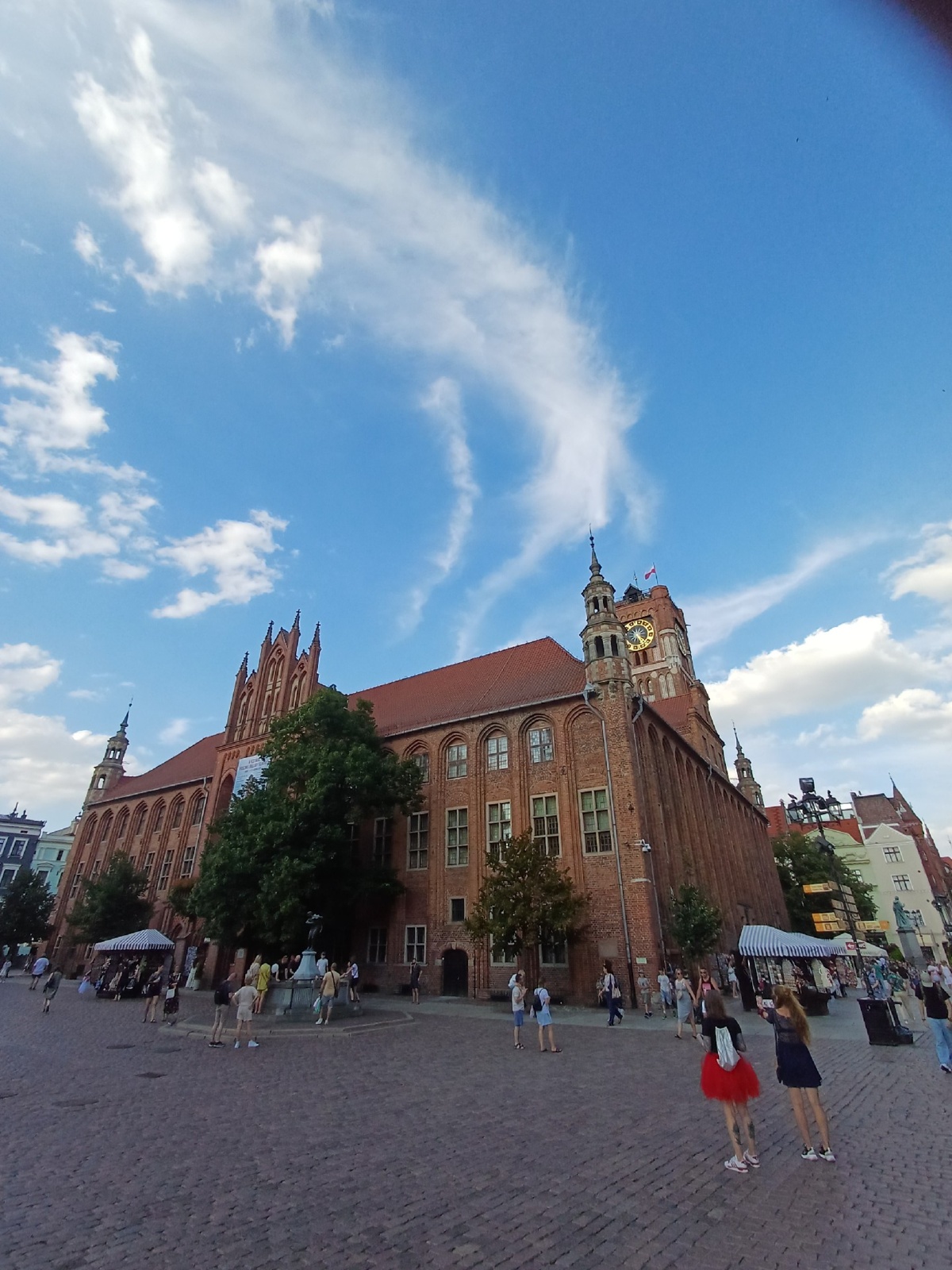 e2695be3-3be8-442b-b712-bb6776044fc8