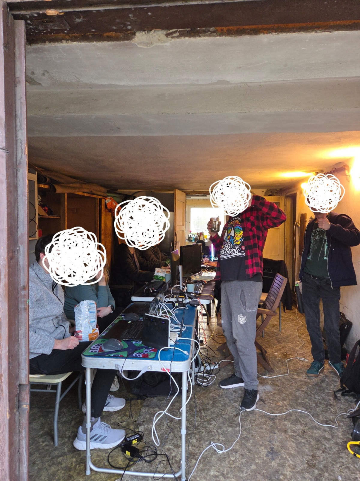 b1f1a0df-910c-4b25-a461-0ad62b2a8c47