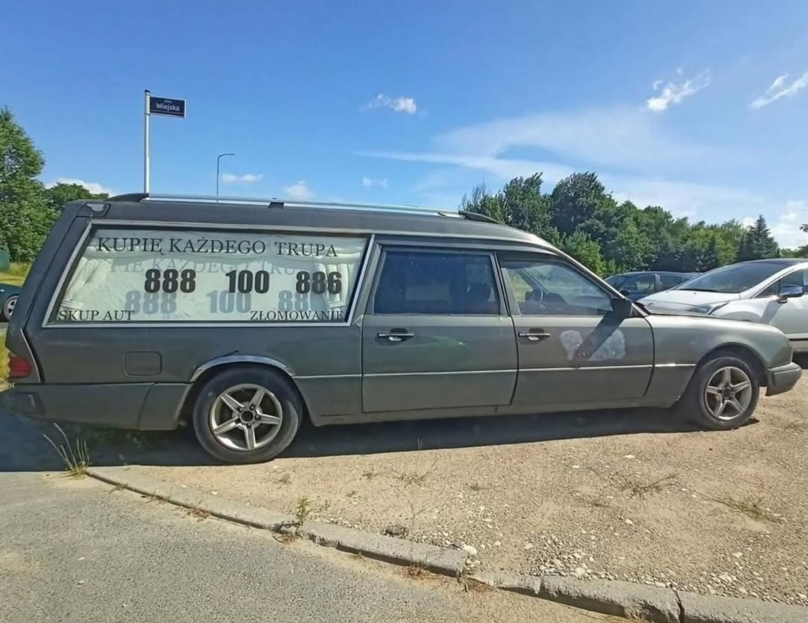 53b915e3-bfec-42bf-b687-a99151742d9e