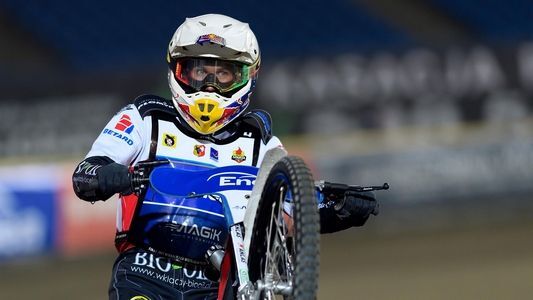 Grand Prix na żużlu. Maciej Janowski wygrywa w Pradze