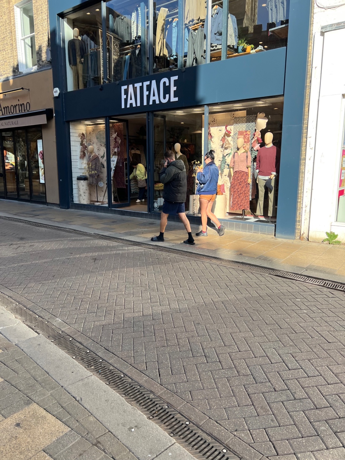 f1ff39b9-6dff-43b8-8b63-d01fa0c7eb8d