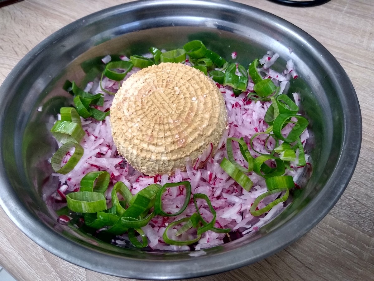 73f0f667-39b8-46ba-a695-519b89d5e95d