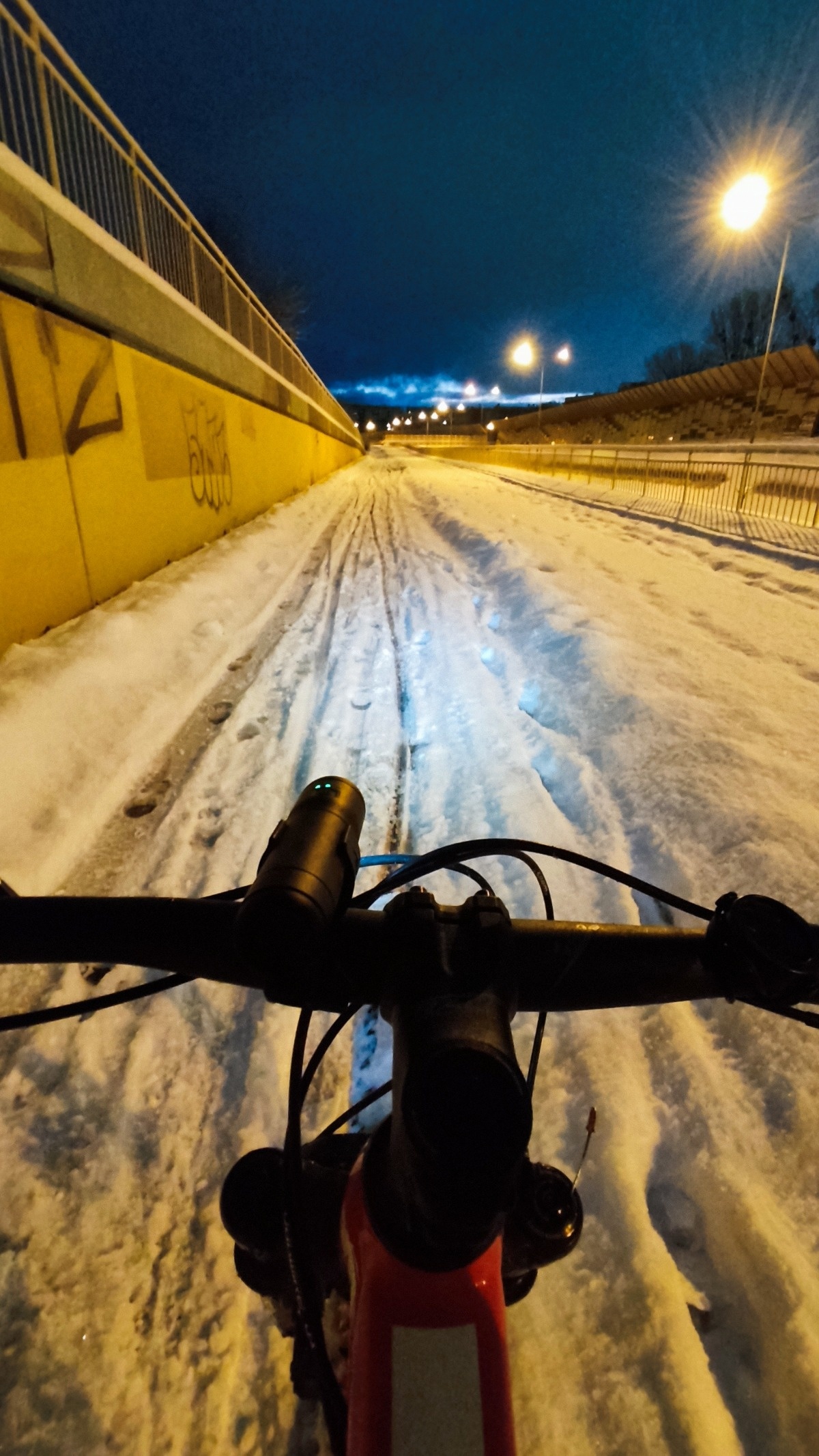 72e60db3-cdd5-4c94-9b21-8b2735e30698