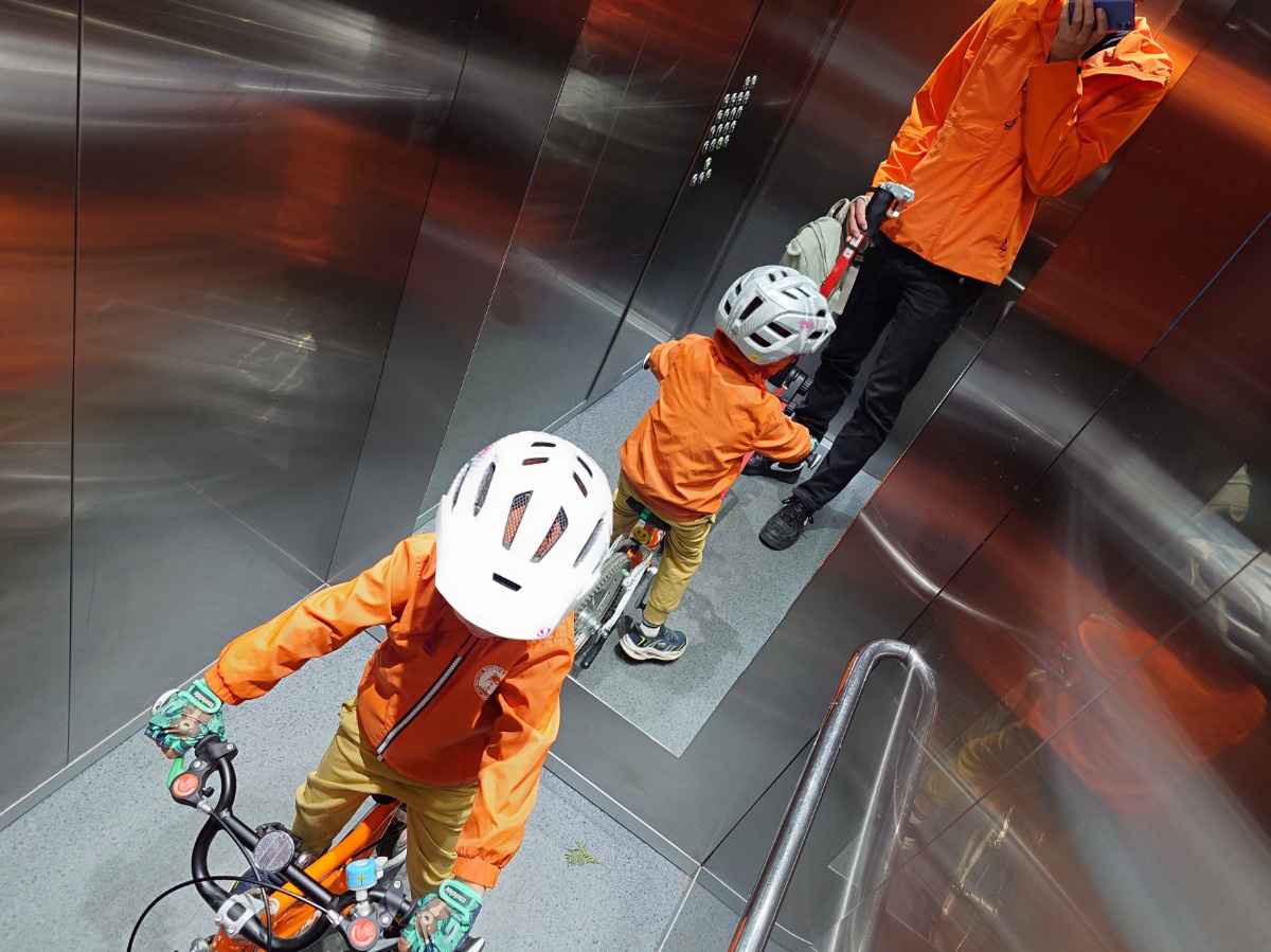 b704fea7-0c12-4508-a6dd-a020f42cdd1f