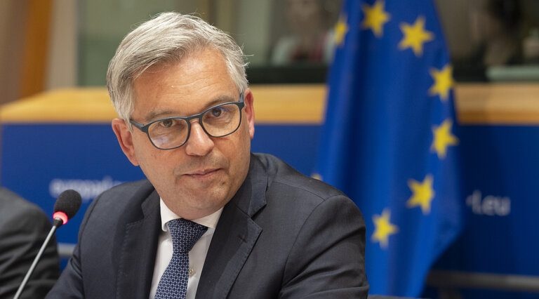 Nowa fala imigrantów w Grecji. Komisarz UE ma rozmawiać z rządem Libii - EURACTIV.pl