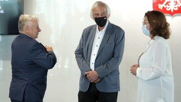 Uroczystość w Sejmie. Ryszard Terlecki wyszedł bez słowa
