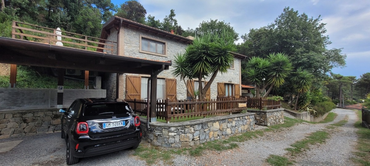 7c73efff-093f-47c3-a0c1-be6c3fa48219