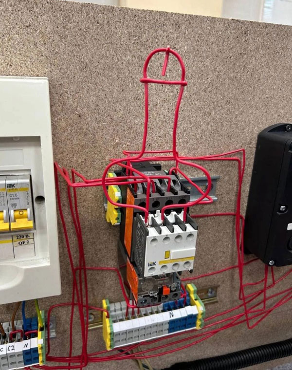 ffe4d92f-0c9e-4a3e-bb17-23815b99bd09