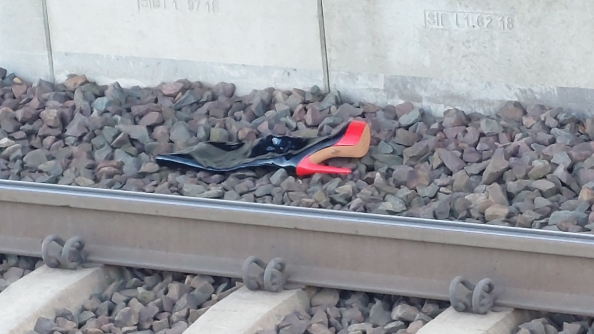 031c8d18-049b-432c-9449-127ed1843dc0