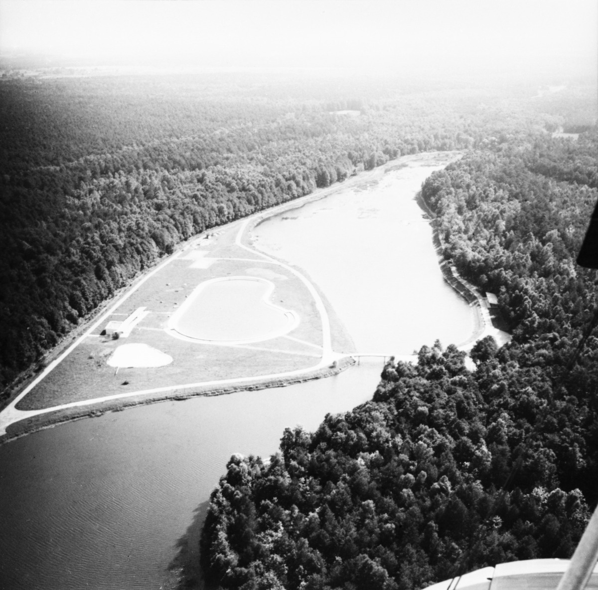 ac221701-9f90-4f07-8732-6edd2caf275f