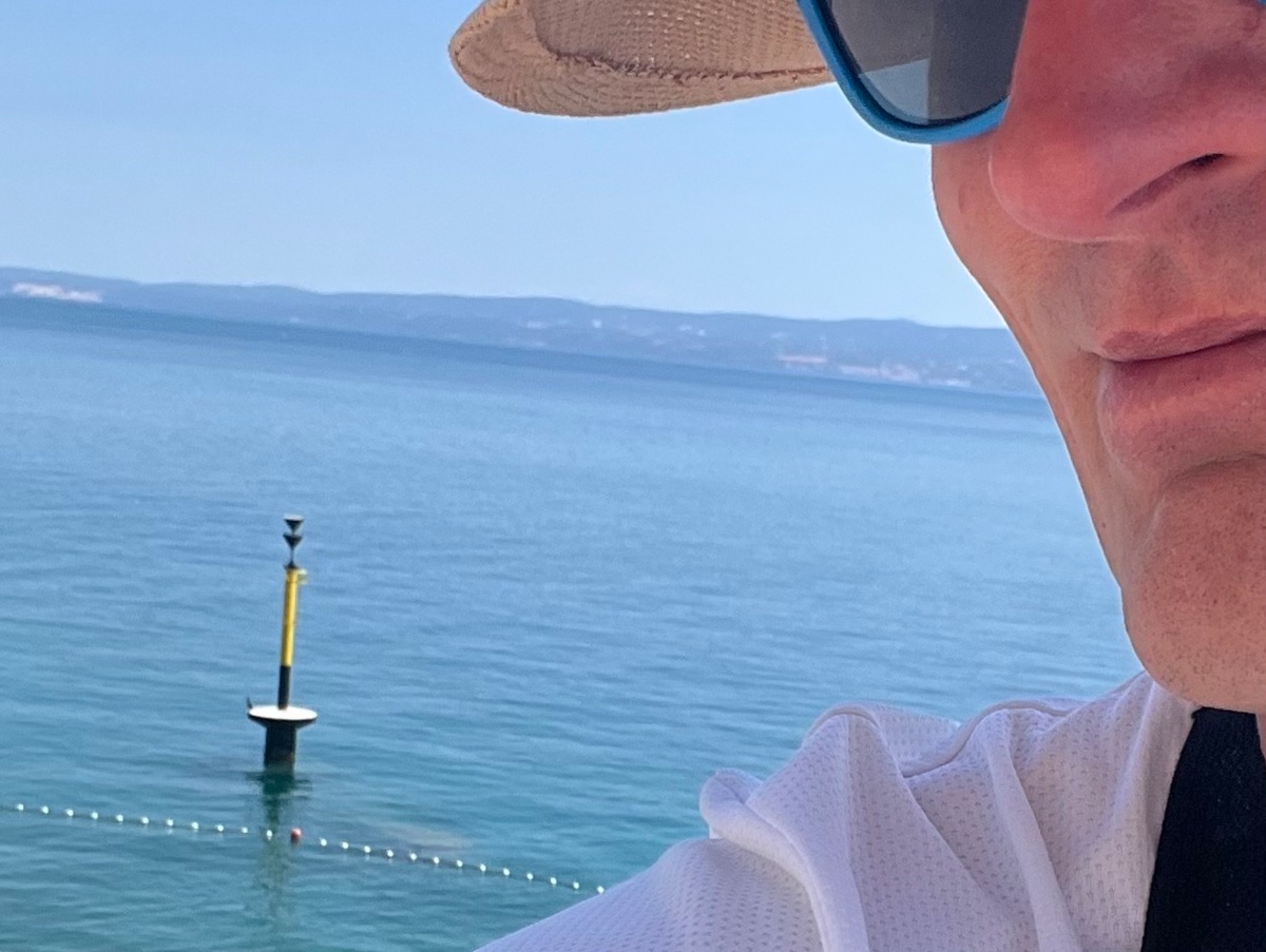 8d531d26-769d-4ccc-a8b5-b63719c54f04