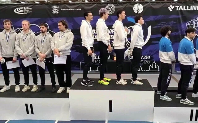 2ef10302-3452-4681-bcfe-29df25dffdc9