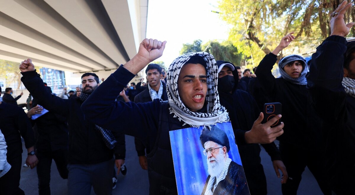 Kto przejmie władzę w Iranie?