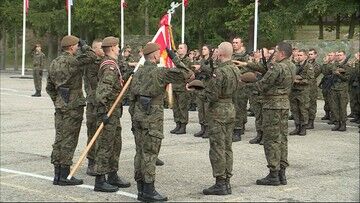 Błaszczak na przysiędze "oliwkowych beretów": dzięki wam Polska jest silniejsza