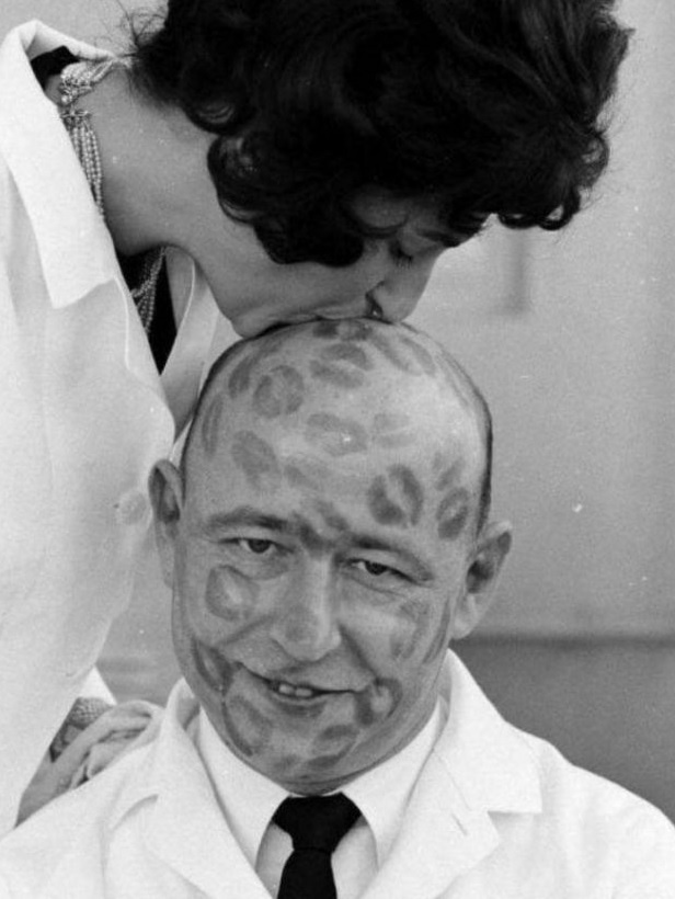 d104183d-a0b3-4ed1-a583-e95b234c4923